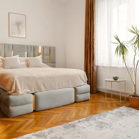 Apartment Castle Street Nest Brasov