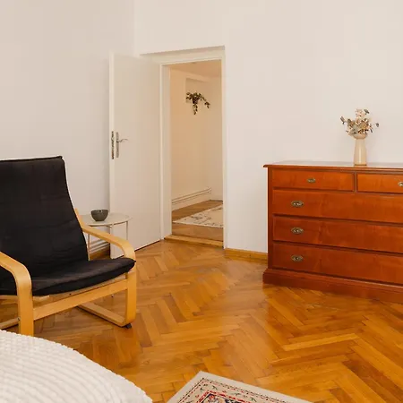 Castle Street Nest * Brasov