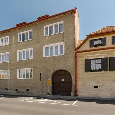 Castle Street Nest Apartment